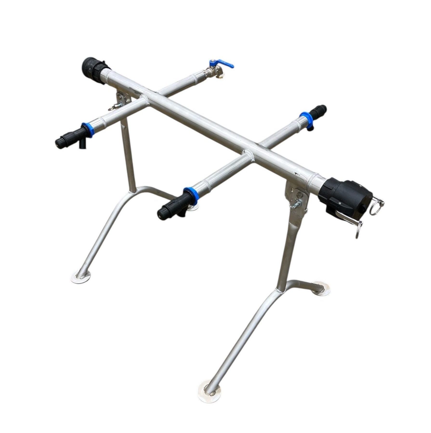 Rostfri tappstation med 4 kranar för nödvatten